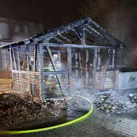 holzhutte_1-1.jpg